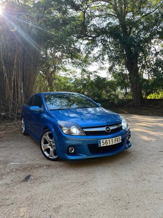 Opel Astra H OPC