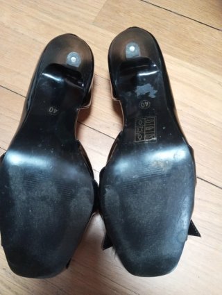 Zapatos de tacón negros La Strada