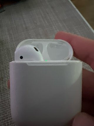 Airpods 2a Gen FALTA DERECHO