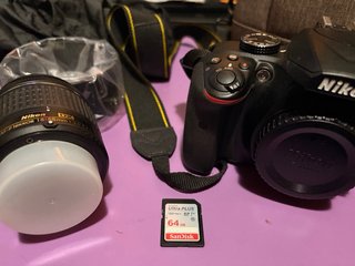 Cámara Nikon D3400 + Accesorios