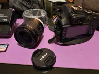 Cámara Nikon D3400 + Accesorios