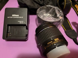 Cámara Nikon D3400 + Accesorios
