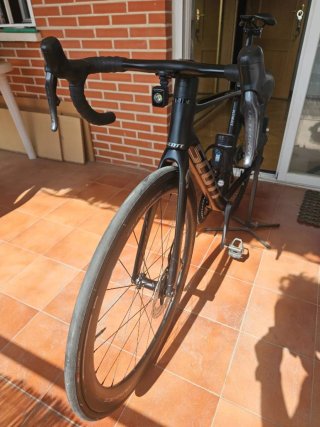 Bicicleta Scott Addict RC Carbono