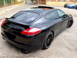 Porsche Panamera GTS