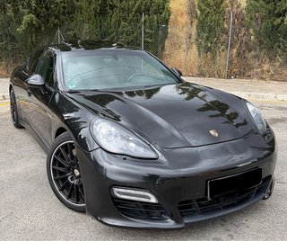 Porsche Panamera GTS