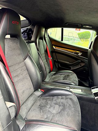 Porsche Panamera GTS