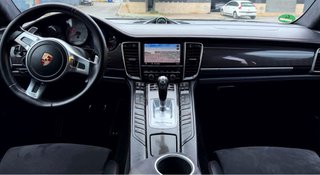 Porsche Panamera GTS
