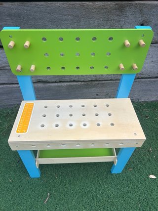 Banco de carpintero de madera para niños