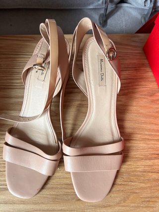 Sandalias Massimo Dutti Beige Tacón