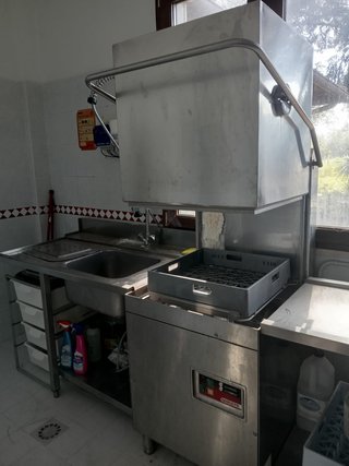 Lavastoviglie professionale inox