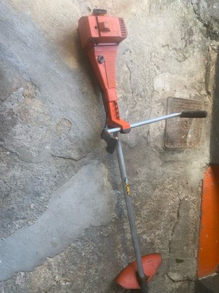 Desbrozadora Husqvarna 245RX Naranja