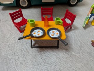 Playmobil Autocaravana y Tiendas de Campaña