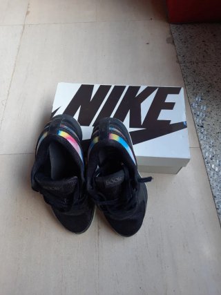 Zapatillas Nike Booker Negras Multicolor
