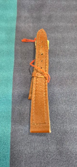 Cinturino per orologio nuovo in pelle
