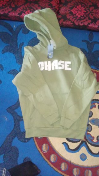 Sudadera blanca con estampado