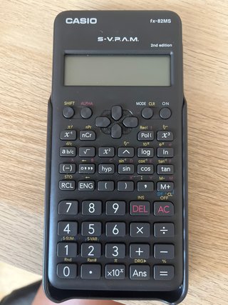 Calculadora Casio fx-82MS 2nd edition