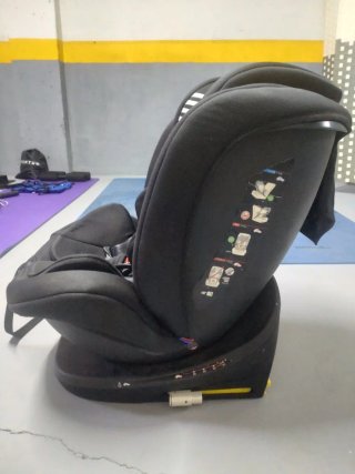 Sillita de Coche Play Revol Max.