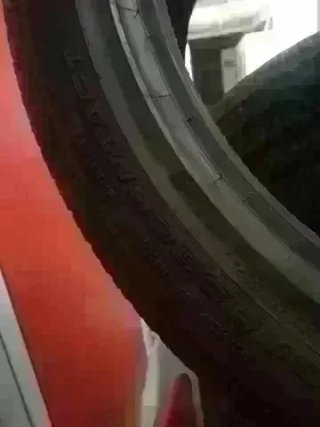 275 40 R21 Continental - 2 neumáticos +75%