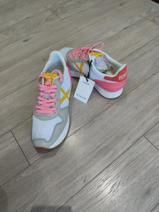 Zapatillas Munich Talla 39
