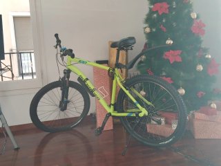 Bicicleta Híbrida motor sutil delantero 27.5