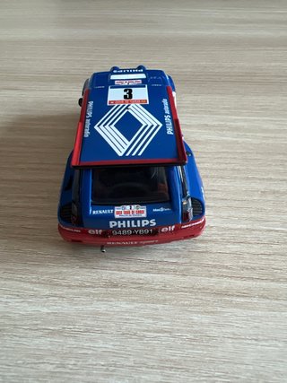 Scalextric Renault 5 Maxi Turbo