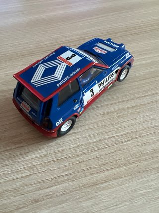 Scalextric Renault 5 Maxi Turbo