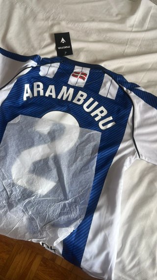 Camiseta Arambur Morada