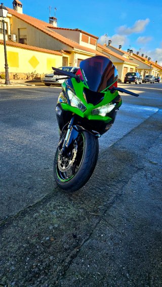 Kawasaki ZX-6R KRT