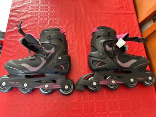 Patines en línea Oxelo y casco Atipick