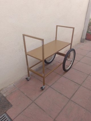 Carretilla de carga casera con ruedas