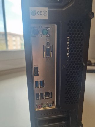 Ordenador i3 8GB RAM 480GB SSD Win 11