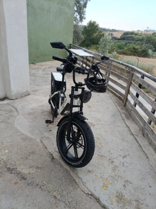 Bicicleta Eléctrica OneSport Blanca