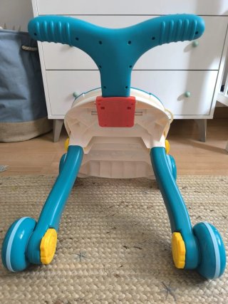 Correpasillos Bebé + Mesa Actividades Marino