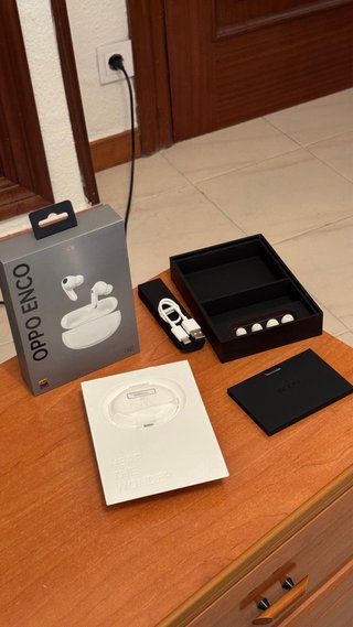 OPPO Enco X2 Blancos + Caja + Accesorios