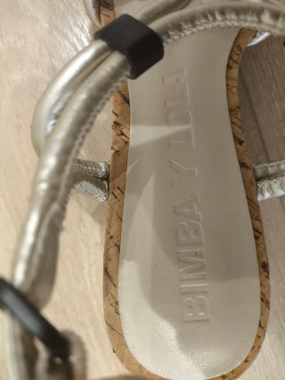 Sandalias Bimba y Lola Talla 38 Doradas