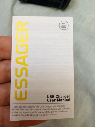 Cargador Escritorio 67W Essager 2 USB-A + 2 USB-C