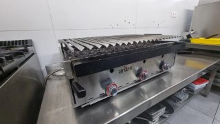 Parrilla industrial 3 fugones