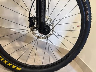 Bicicleta de montaña carbono talla L del 2023