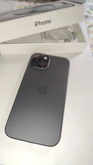 iPhone 15 128GB Negro - Batería 100% + Garantía