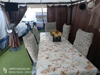 Vendo carpa para camping o jardín.