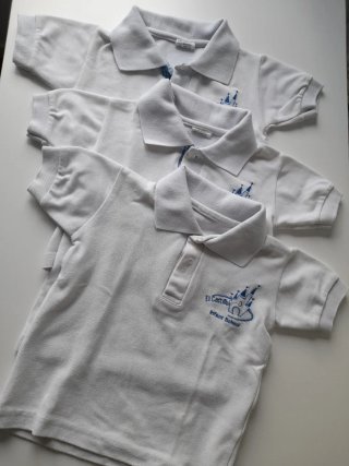 Uniforme guardería El Castillo Talla 2