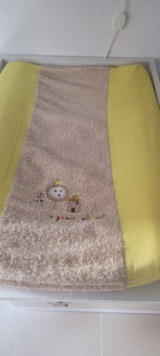 Cómoda infantil con cambiador