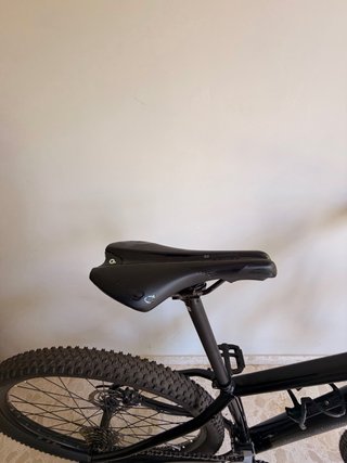 Bicicleta BTT iniciación casi nueva