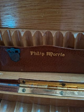 Caja cigarrera Philip Morris Años 50/60