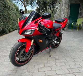 Yamaha YZF-R1 2003