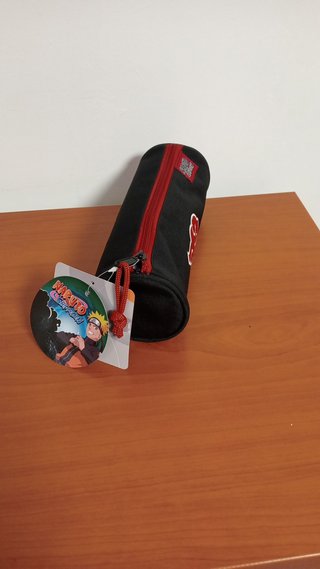 Estuches escolares Naruto, Spiderman y Barbie
