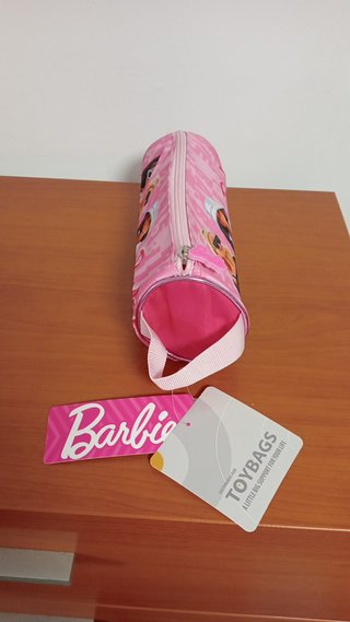 Estuches escolares Naruto, Spiderman y Barbie