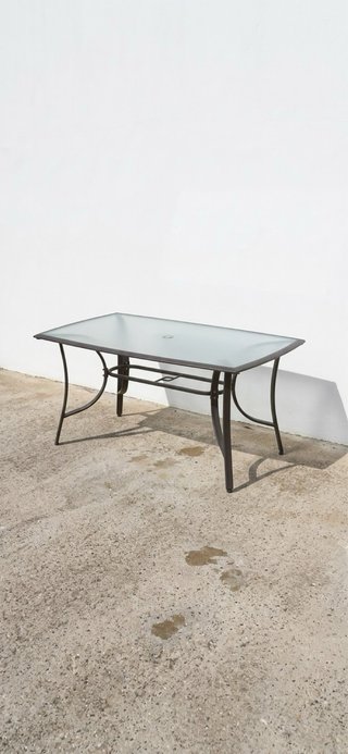 4 Sillas de Exterior y Mesa de Exterior Gris