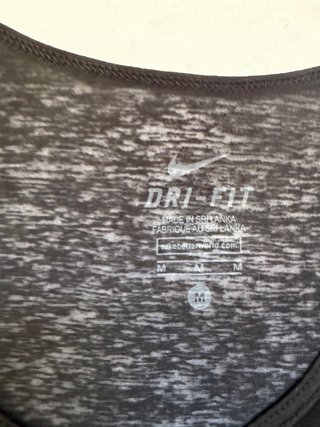 Camiseta Tirantes Nike negro