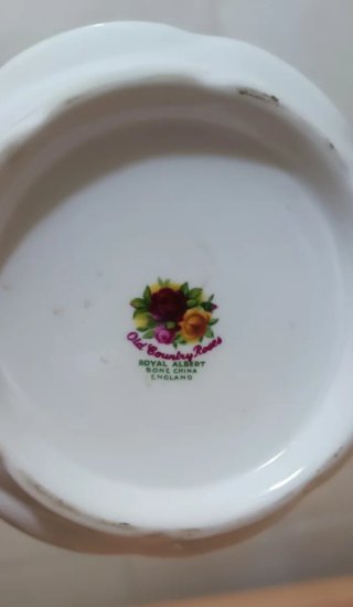 Zuccheriera Royal Albert in Porcellana